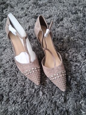 BCBGMaxAzria Taupe Suede Pointed T-Strap Flats with Studs